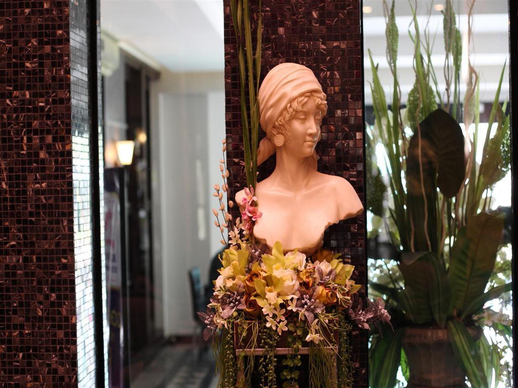 Kiss Gardenhome Chic Hotel Hat Yai Buitenkant foto